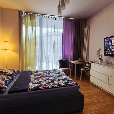 Apartment Homecomfort Gulia Warsaw